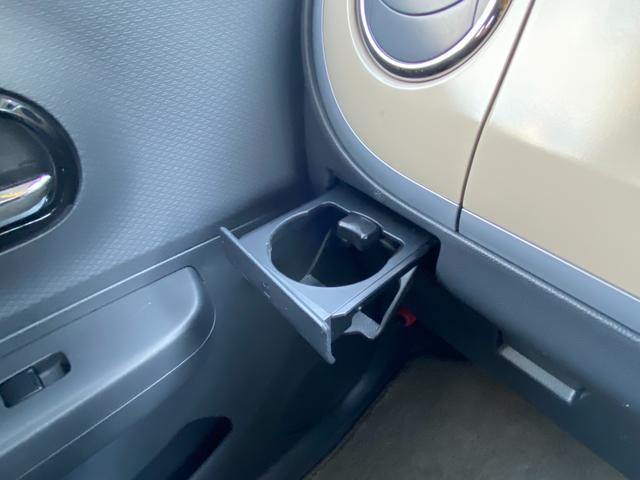 アルトラパン １０ｔｈアニバーサリーリミテッド　ナビ　ＴＶ　オートライト　スマートキー　電動格納ミラー　シートヒーター　ベンチシート　ＣＶＴ　盗難防止システム　ＡＢＳ　ＣＤ　ＤＶＤ再生　ＵＳＢ　アルミホイール　衝突安全ボディ　エアコン（58枚目）