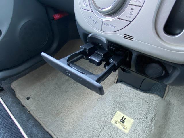 アルトラパン １０ｔｈアニバーサリーリミテッド　ナビ　ＴＶ　オートライト　スマートキー　電動格納ミラー　シートヒーター　ベンチシート　ＣＶＴ　盗難防止システム　ＡＢＳ　ＣＤ　ＤＶＤ再生　ＵＳＢ　アルミホイール　衝突安全ボディ　エアコン（59枚目）