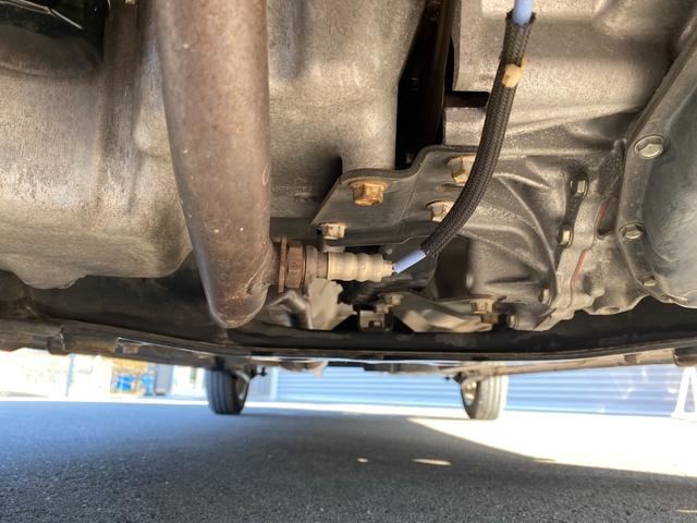 アルトラパン １０ｔｈアニバーサリーリミテッド　ナビ　ＴＶ　オートライト　スマートキー　電動格納ミラー　シートヒーター　ベンチシート　ＣＶＴ　盗難防止システム　ＡＢＳ　ＣＤ　ＤＶＤ再生　ＵＳＢ　アルミホイール　衝突安全ボディ　エアコン（65枚目）