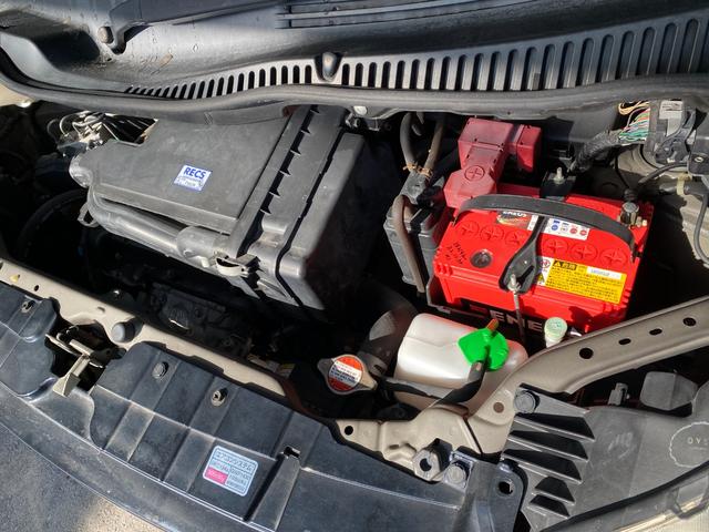 ルークス Ｇ　ドライブレコーダー　バックカメラ　両側スライド・片側電動　ナビ　ＴＶ　スマートキー　電動格納ミラー　ベンチシート　ＣＶＴ　盗難防止システム　ＡＢＳ　ＣＤ　ＤＶＤ再生　Ｂｌｕｅｔｏｏｔｈ　アルミホイール（68枚目）