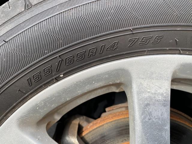 ムーヴ カスタム X SA TV 衝突被害軽減システム オートライト スマートキー アイドリングストップ 電動格納ミラー ベンチシート CVT 盗難防止システム ABS ESC CD アルミホイール 衝突安全ボディ エアコン(41枚目)