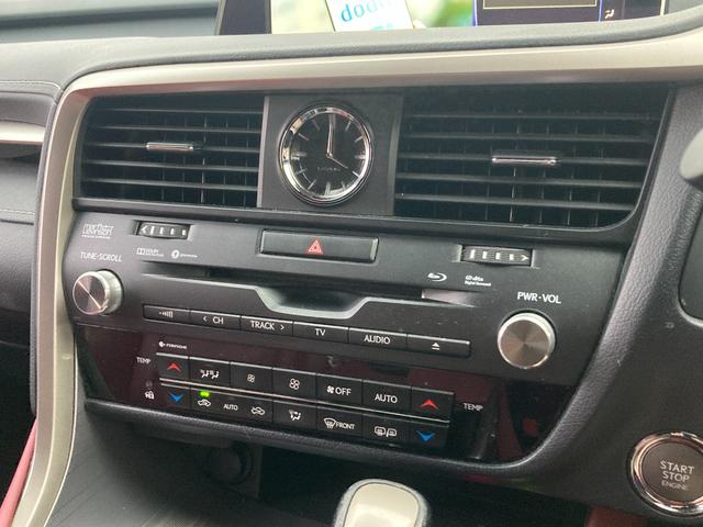 ＲＸ ＲＸ２００ｔ　Ｆスポーツ　ドライブレコーダー　バックカメラ　クリアランスソナー　オートクルーズコントロール　レーンアシスト　パワーシート　衝突被害軽減システム　サンルーフ　ナビ　ＴＶ　オートマチックハイビーム　オートライト（54枚目）