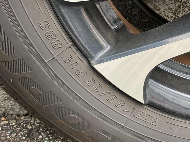 シエンタ ハイブリッドＺ　ドライブレコーダー　ＥＴＣ　バックカメラ　ナビ　ＴＶ　クリアランスソナー　オートクルーズコントロール　レーンアシスト　衝突被害軽減システム　両側電動スライドドア　オートマチックハイビーム　オートライト（44枚目）