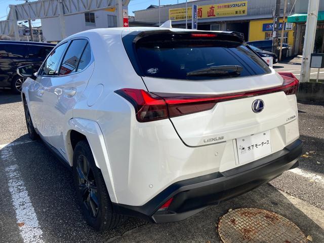 ＵＸ ＵＸ２５０ｈ　バックカメラ　クリアランスソナー　オートクルーズコントロール　レーンアシスト　衝突被害軽減システム　サンルーフ　ナビ　ＴＶ　オートマチックハイビーム　オートライト　ＬＥＤヘッドランプ　アルミホイール（44枚目）