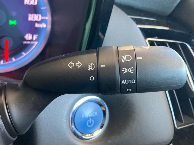 クラウンハイブリッド ＲＳアドバンス　ＥＴＣ　クリアランスソナー　レーンアシスト　オートクルーズコントロール　パークアシスト　衝突被害軽減システム　全周囲カメラ　ナビ　ＴＶ　アルミホイール　オートマチックハイビーム　オートライト（29枚目）