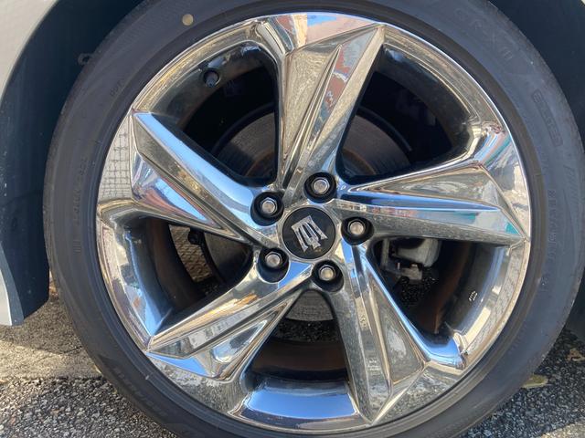 クラウンハイブリッド ＲＳアドバンス　ＥＴＣ　クリアランスソナー　レーンアシスト　オートクルーズコントロール　パークアシスト　衝突被害軽減システム　全周囲カメラ　ナビ　ＴＶ　アルミホイール　オートマチックハイビーム　オートライト（46枚目）