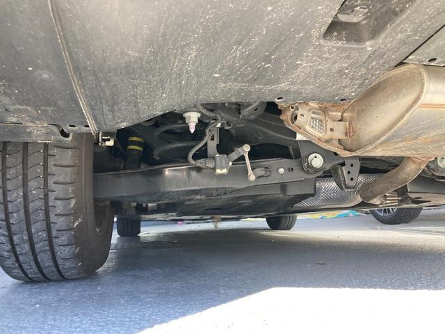 プリウス Ｓ　ＥＴＣ　レーンアシスト　オートクルーズコントロール　バックカメラ　ナビ　ＴＶ　アルミホイール　オートマチックハイビーム　オートライト　ＬＥＤヘッドランプ　ＣＶＴ　スマートキー　アイドリングストップ（61枚目）