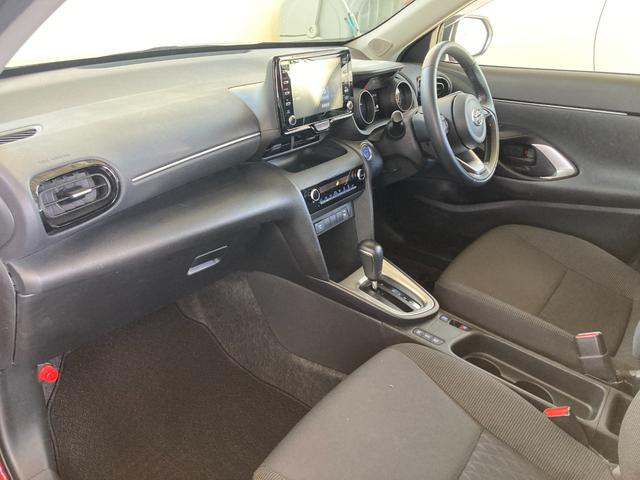 ヤリスクロス ハイブリッドＧ　ドライブレコーダー　ＥＴＣ　バックカメラ　クリアランスソナー　オートクルーズコントロール　レーンアシスト　衝突被害軽減システム　オートマチックハイビーム　オートライト　アルミホイール　スマートキー（35枚目）