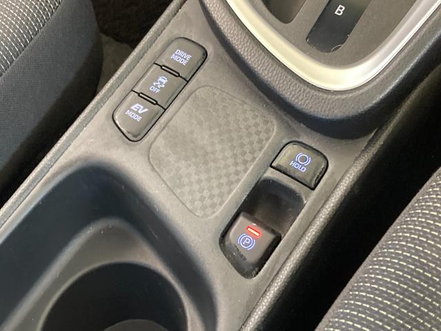 ヤリスクロス ハイブリッドＧ　ドライブレコーダー　ＥＴＣ　バックカメラ　クリアランスソナー　オートクルーズコントロール　レーンアシスト　衝突被害軽減システム　オートマチックハイビーム　オートライト　アルミホイール　スマートキー（53枚目）