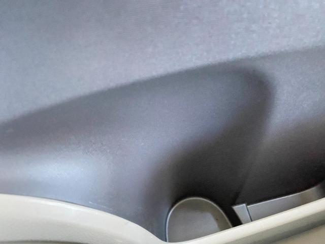 Ｎ－ＯＮＥ Ｇ・Ｌパッケージ　バックカメラ　ＨＩＤ　スマートキー　アイドリングストップ　電動格納ミラー　ベンチシート　ＣＶＴ　盗難防止システム　ＡＢＳ　ＥＳＣ　ＣＤ　ＵＳＢ　衝突安全ボディ　エアコン　パワーステアリング（58枚目）