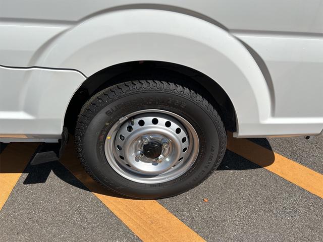 KCエアコン・パワステ 4WD 軽トラック 三方開 AT アイドリングストップ オートライト ESC エアコン パワーステアリング 運転席エアバッグ(39枚目)