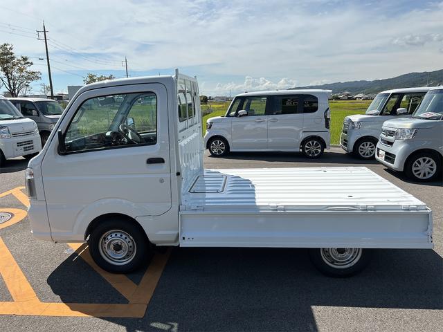 KCエアコン・パワステ 4WD 軽トラック 三方開 MT オートライト ESC エアコン 運転席エアバッグ 助手席エアバッグ(18枚目)