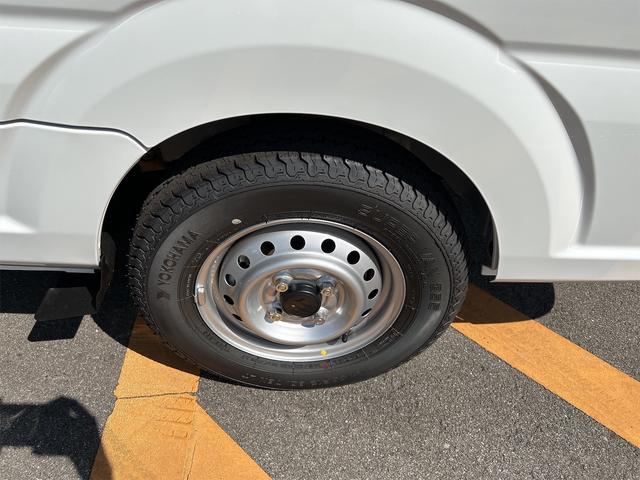 KCエアコン・パワステ 4WD 軽トラック 三方開 MT オートライト ESC エアコン 運転席エアバッグ 助手席エアバッグ(36枚目)