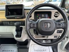 毎回座るフロントシート。運転席は必ず使用する部分ですので、座り心地が重要です！ 2