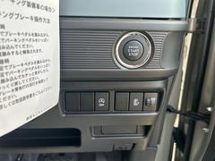 開け閉めラクラク電動スライドドア♪荷物が多いときなど大変助かりますね！ 3