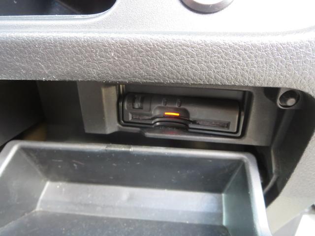 セレナ ハイウェイスター　Ｓ－ハイブリッド　Ｖセレクション（13枚目）