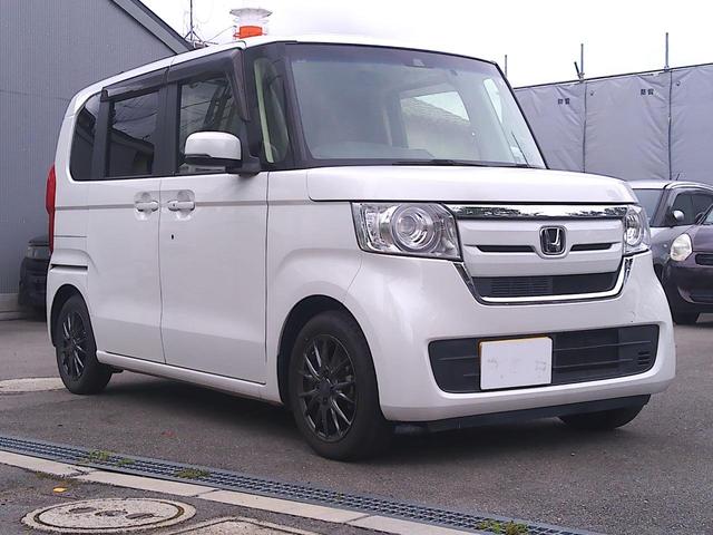 Ｎ－ＢＯＸ Ｇ・Ｌホンダセンシング　衝突被害軽減ブレーキ　純正ナビ　Ｂカメラ　禁煙車　ＥＴＣ　スライドドア　レーンキープアシスト　Ｂｌｕｅｔｏｏｔｈ接続　フルセグＴＶ　社外品アルミ　スマートキー（6枚目）