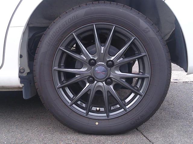 Ｎ－ＢＯＸ Ｇ・Ｌホンダセンシング　衝突被害軽減ブレーキ　純正ナビ　Ｂカメラ　禁煙車　ＥＴＣ　スライドドア　レーンキープアシスト　Ｂｌｕｅｔｏｏｔｈ接続　フルセグＴＶ　社外品アルミ　スマートキー（16枚目）