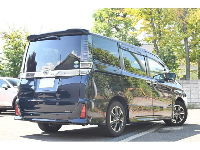 ヴォクシー ＺＳ　煌ＩＩ　１０型ナビ後席モニタ－　ＴＶ　Ｂカメラドラレコ（5枚目）