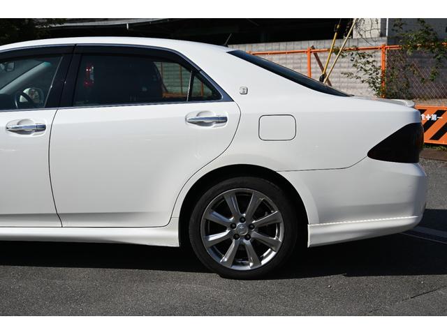 クラウン 2.5アスリート ナビパッケージ バックモニター 純正ナビ フルセグTV ドライブレコーダー前後 トランクイージークローザー パワーシート クルーズコントロール ETC サイドカメラ付き スマートキー HIDヘッドライト 純正アルミ(15枚目)