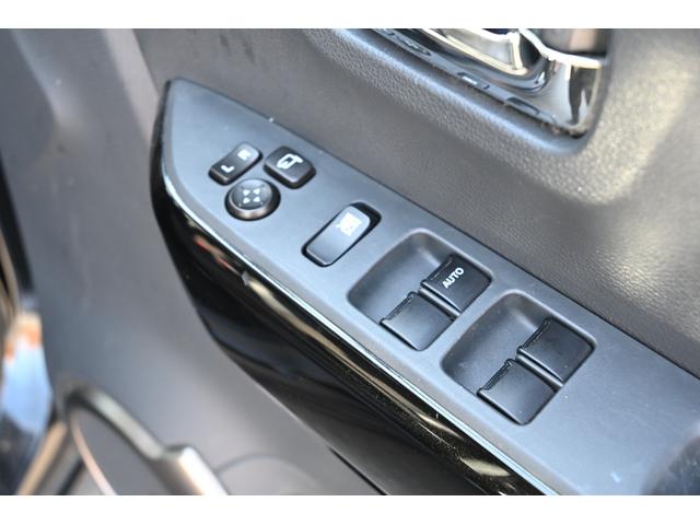 ハスラー ＪスタイルＩＩ　衝突被害軽減ブレーキ　ナビ　バックカメラ　フルセグＴＶ　Ｂｌｕｅｔｏｏｔｈ　レーンキープアシスト　ドライブレコーダー前後　ＥＴＣ　ＨＩＤヘッドライト　ハーフレザーシート　シートヒーター　スマートキー（32枚目）