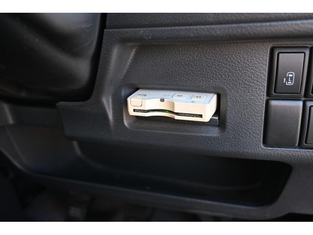 販売後のメンテナンスもお任せください。自社工場完備！！※※ご来店の際は事前にご予約をお願いします。フリーコール００７８−６０４３−４０１６又は０６−６１５５−７２１５まで。