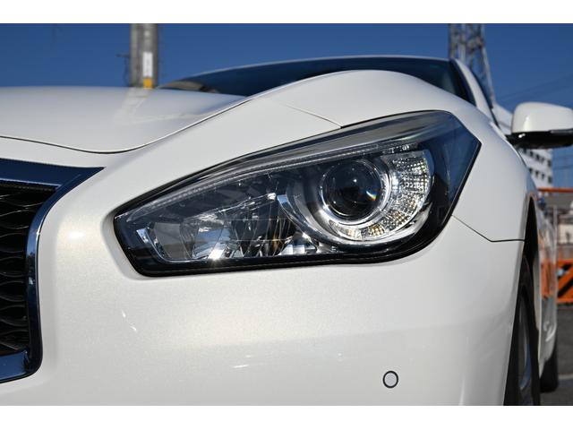 フーガハイブリッド ベースグレード　全方位運転支援システム　本革シート　アラウンドビューモニター　シートヒーター／シートエアコン　クルーズコントロール　禁煙車　ＥＴＣ　ＬＥＤヘッドライト　障害物センサー　ナビ　テレビ　パワーシート（11枚目）