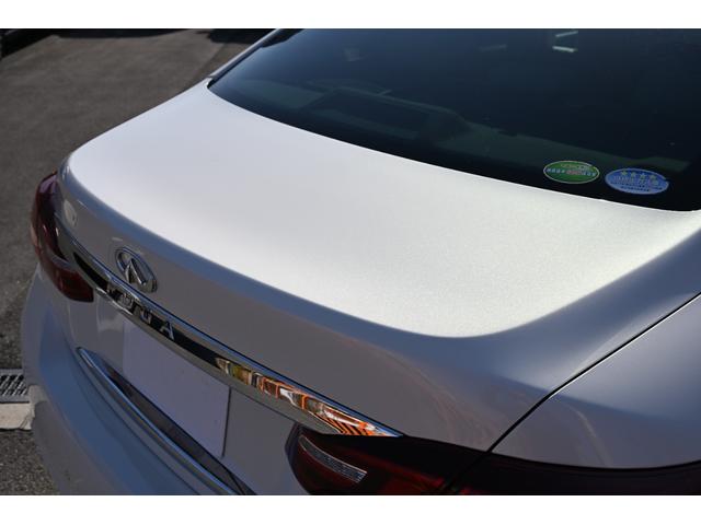 フーガハイブリッド ベースグレード　全方位運転支援システム　本革シート　アラウンドビューモニター　シートヒーター／シートエアコン　クルーズコントロール　禁煙車　ＥＴＣ　ＬＥＤヘッドライト　障害物センサー　ナビ　テレビ　パワーシート（24枚目）