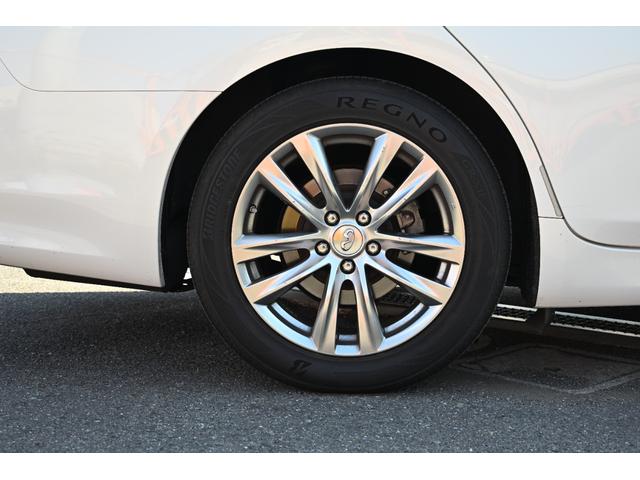 フーガハイブリッド ベースグレード　全方位運転支援システム　本革シート　アラウンドビューモニター　シートヒーター／シートエアコン　クルーズコントロール　禁煙車　ＥＴＣ　ＬＥＤヘッドライト　障害物センサー　ナビ　テレビ　パワーシート（29枚目）