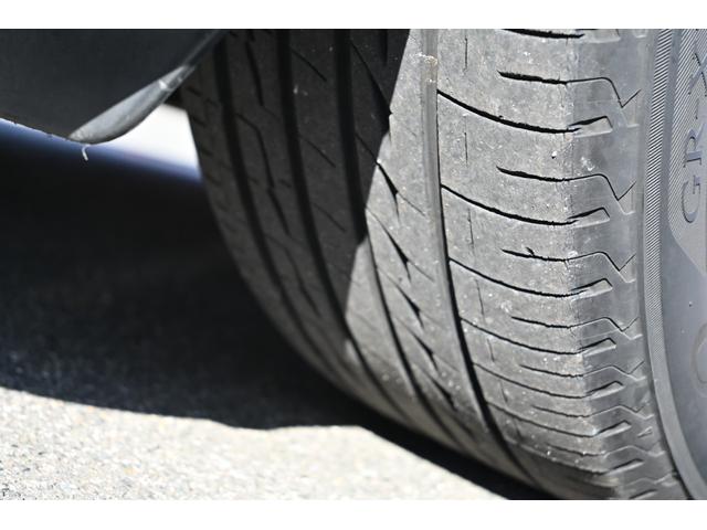 フーガハイブリッド ベースグレード　全方位運転支援システム　本革シート　アラウンドビューモニター　シートヒーター／シートエアコン　クルーズコントロール　禁煙車　ＥＴＣ　ＬＥＤヘッドライト　障害物センサー　ナビ　テレビ　パワーシート（35枚目）