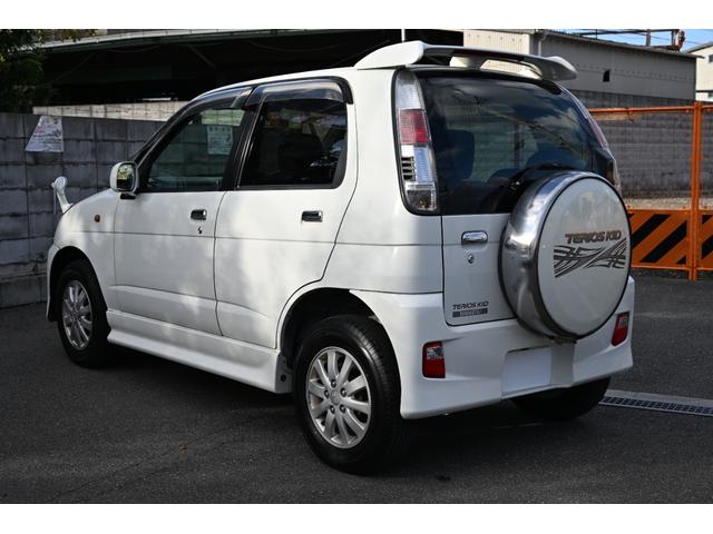 テリオスキッド カスタムＬ　ターボ　ＥＴＣ　背面スペアタイヤ　エアコン　車検整備付き　純正キーレス（3枚目）