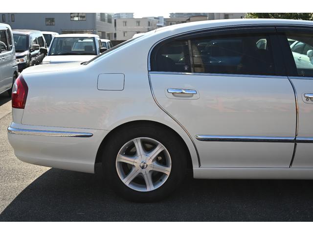 シーマ ４５０ＸＬ　ワンオーナー　クルーズコントロール　ＨＩＤヘッドライト　パワーシート　純正アルミホイール　ＥＴＣ　禁煙車　純正キーレス　車検整備付き　ＭＴモード付き　エアコン　盗難防止装置（12枚目）