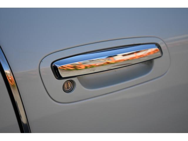 シーマ ４５０ＸＬ　ワンオーナー　クルーズコントロール　ＨＩＤヘッドライト　パワーシート　純正アルミホイール　ＥＴＣ　禁煙車　純正キーレス　車検整備付き　ＭＴモード付き　エアコン　盗難防止装置（66枚目）