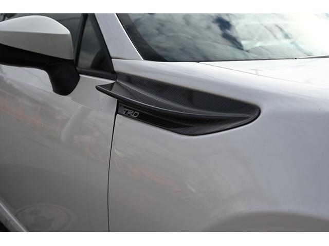 ８６ ＧＴリミテッド　クラッチオーバーホール済み　ＴＲＤ製（フェンダーフィン　前後ブレーキパッド）　ケンウッド製ナビ　フルセグＴＶ　バックモニター　Ｂｌｕｅｔｏｏｔｈ接続　ハーフレザーシート　シートヒーター　リアスポイラー（37枚目）