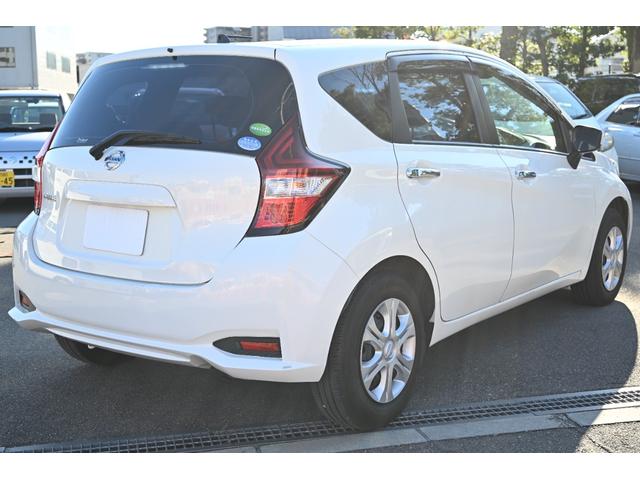 ノート １５Ｓ　日産純正メモリーナビ　フルセグＴＶ　Ｂｌｕｅｔｏｏｔｈ接続　ＥＴＣ　禁煙車　キーレス（23枚目）