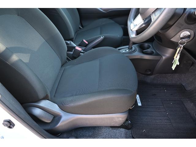 ノート １５Ｓ　日産純正メモリーナビ　フルセグＴＶ　Ｂｌｕｅｔｏｏｔｈ接続　ＥＴＣ　禁煙車　キーレス（38枚目）