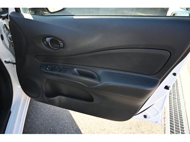 ノート １５Ｓ　日産純正メモリーナビ　フルセグＴＶ　Ｂｌｕｅｔｏｏｔｈ接続　ＥＴＣ　禁煙車　キーレス（40枚目）