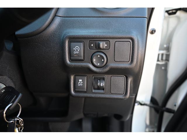 ノート １５Ｓ　日産純正メモリーナビ　フルセグＴＶ　Ｂｌｕｅｔｏｏｔｈ接続　ＥＴＣ　禁煙車　キーレス（42枚目）
