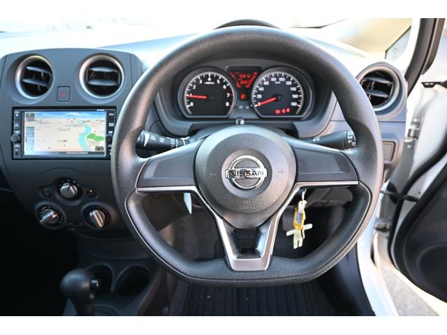 ノート １５Ｓ　日産純正メモリーナビ　フルセグＴＶ　Ｂｌｕｅｔｏｏｔｈ接続　ＥＴＣ　禁煙車　キーレス（43枚目）