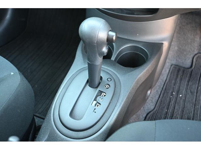 ノート １５Ｓ　日産純正メモリーナビ　フルセグＴＶ　Ｂｌｕｅｔｏｏｔｈ接続　ＥＴＣ　禁煙車　キーレス（48枚目）