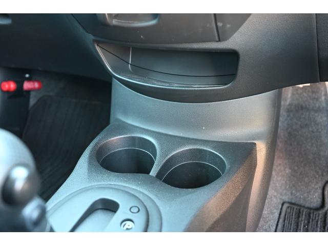 ノート １５Ｓ　日産純正メモリーナビ　フルセグＴＶ　Ｂｌｕｅｔｏｏｔｈ接続　ＥＴＣ　禁煙車　キーレス（49枚目）