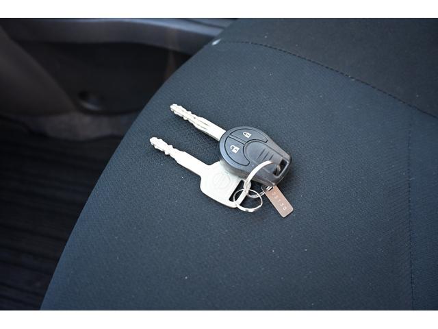 ノート １５Ｓ　日産純正メモリーナビ　フルセグＴＶ　Ｂｌｕｅｔｏｏｔｈ接続　ＥＴＣ　禁煙車　キーレス（74枚目）