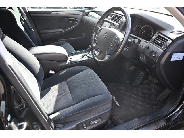 TOYOTA CROWN ATHLETE 60TH SPECIAL EDITION