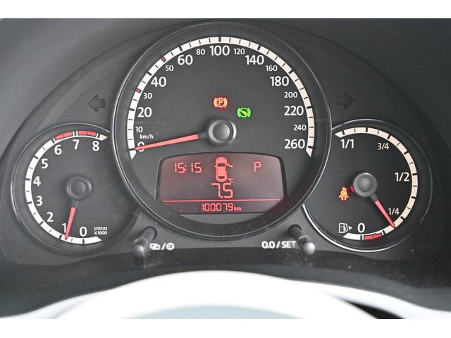 ザ・ビートル デザイン フルセグTV ナビ Bluetooth接続 前後パークセンサー HIDヘッドライト キーレス鍵2個 ETC 禁煙車 クリアランスソナー ターボ 純正アルミホイール 盗難防止装置 障害物センサー(40枚目)