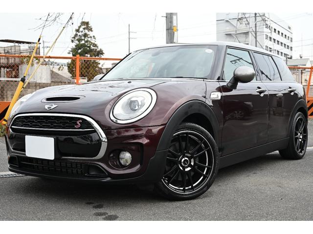 ＭＩＮＩ クーパーＳ　クラブマン　純正ナビ　Ｂｌｕｅｔｏｏｔｈ接続　バックカメラ　クルーズコントロール　ターボ車　ＥＴＣ　クリアランスソナー　エンジンプッシュスタート　ＨＩＤヘッドライト　禁煙車　スマートキー２個　障害物センサー（6枚目）