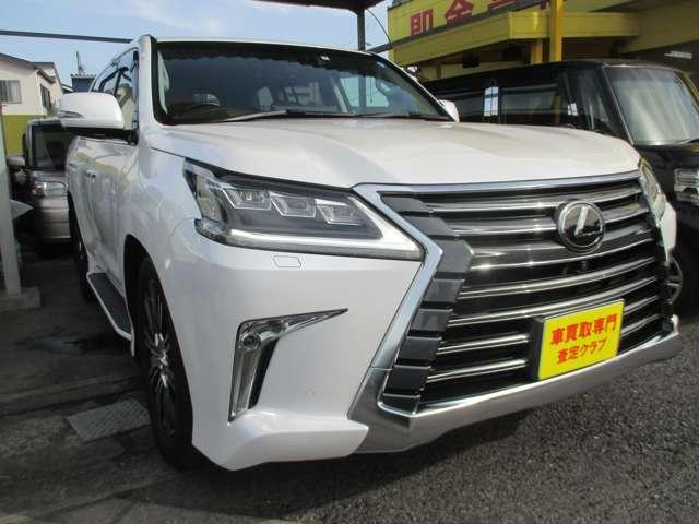 ＬＸ５７０　４ＷＤ　ワンオーナー車・リアエンター・Ｐドア・ＨＵＤ・５名乗車(2枚目)