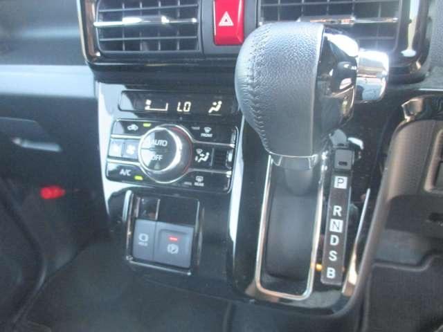 タント カスタムRS 660 カスタム RS MOP10インチナビTV・全方位カメラ(33枚目)