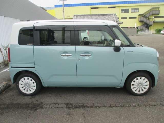 ワゴンRスマイル ハイブリッドX メーカーオプション9インチSDナビフルセグTV・BluetoothOK・DVD再生OK・全方位カメラ・ツートンカラー・ワンオーナー(17枚目)