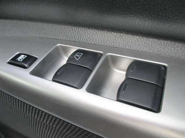 デイズルークス ハイウェイスター　Ｘ　Ｇパッケージ　ワンオーナー／両側電動パワースライドドア／アラウンドビューカメラ／ドラレコ／ＥＴＣ／純正ＳＤナビフルセグＴＶ／衝突軽減ブレーキ（33枚目）