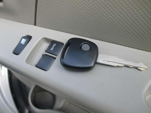 エブリイ PC ハイルーフ 5AGS車 パワーウインドウ/キーレスキー/プライバシーガラス/オーバーヘッドコンソール/オートマ車(2枚目)